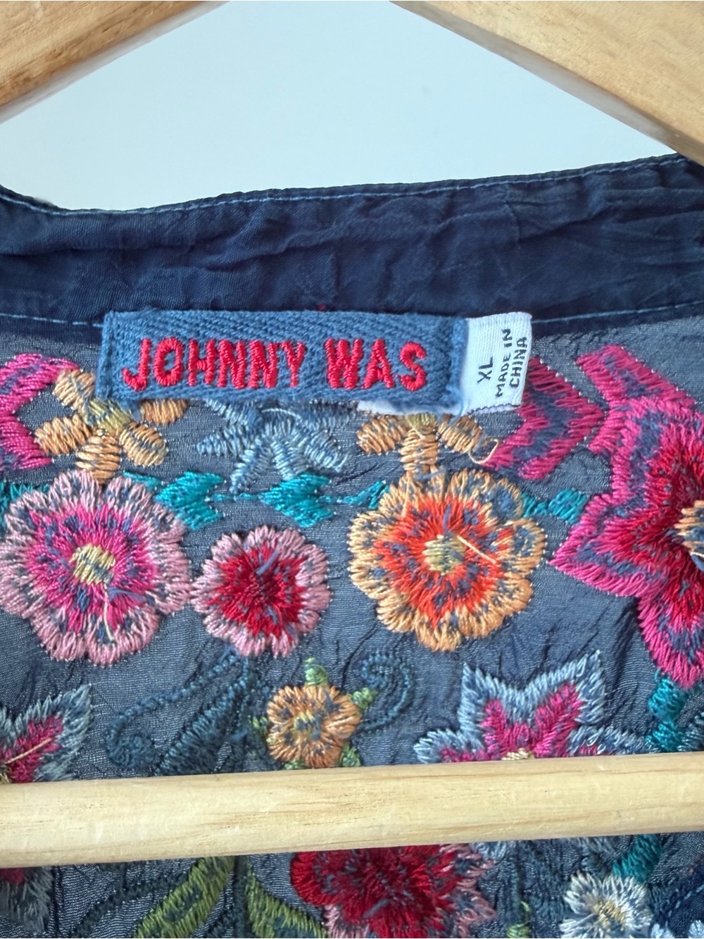 Women's JOHNNY WAS Annette Navy Embroidered Tunic Top Blouse Shirt Dress Size XL - Picture 3 of 6